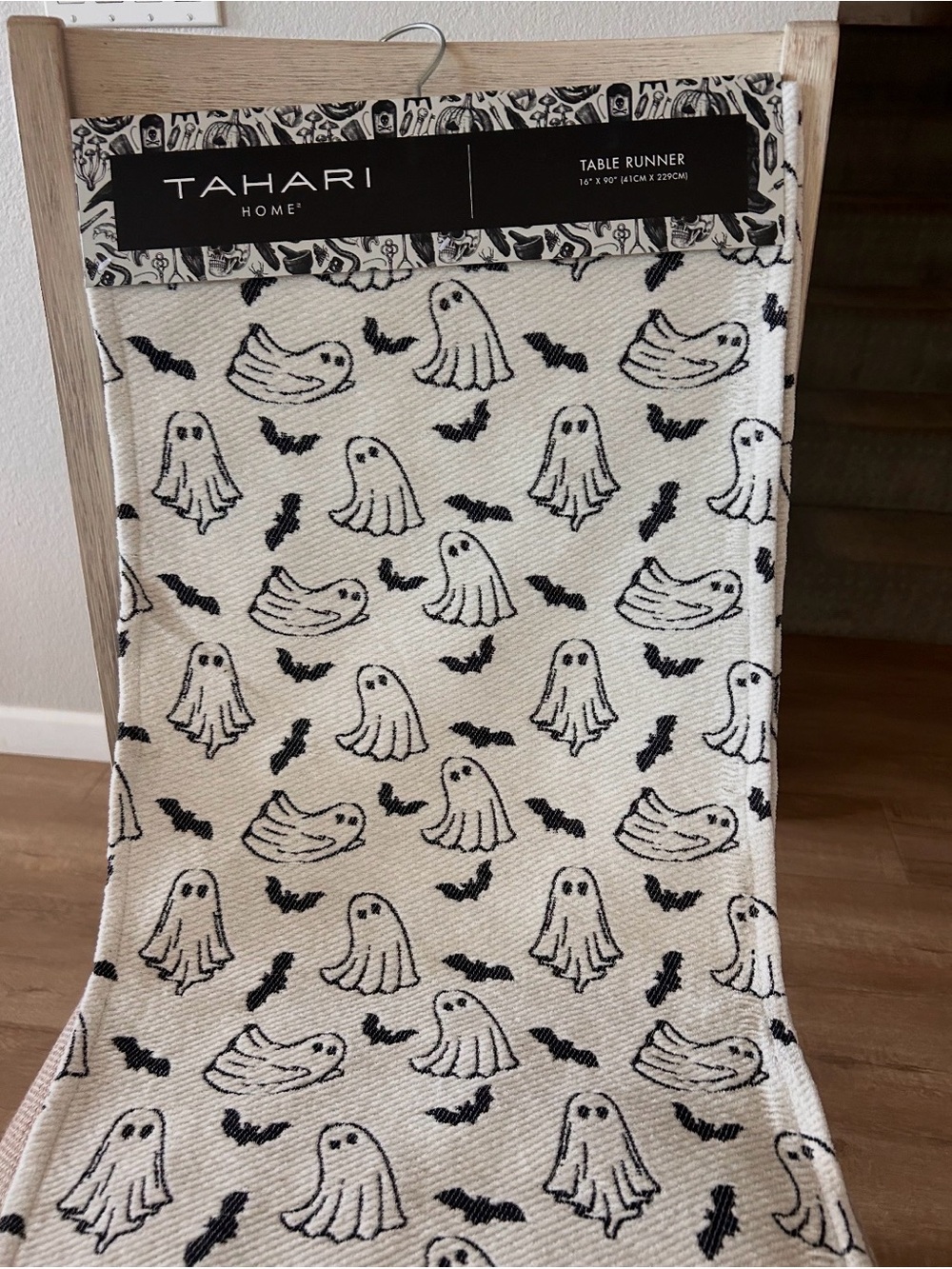 Tahari White & Black Ghost and bat pattern Halloween table runner